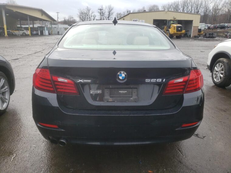 Автомобіль BMW 528 XI  2015 | GrandCar