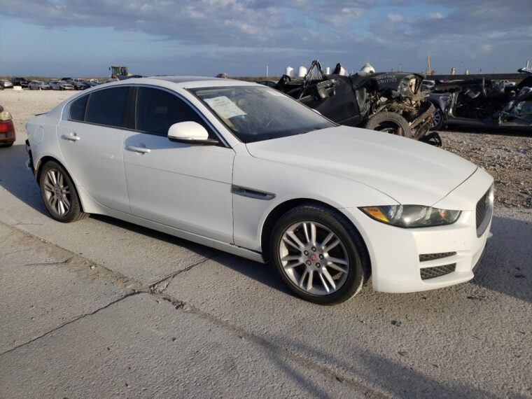 Автомобіль JAGUAR XF PREMIUM 2015 | GrandCar