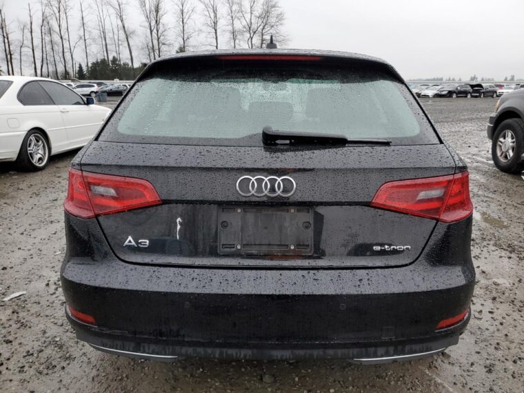 Автомобиль AUDI A3 E-TRON PREMIUM PLUS 2016 | GrandCar