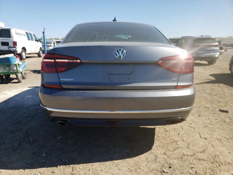 Автомобіль VOLKSWAGEN PASSAT S 2018 | GrandCar