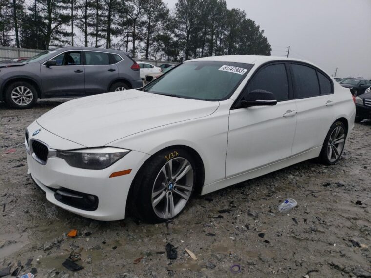 Автомобиль BMW 328 I SULEV 2015 | GrandCar