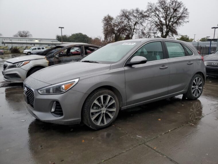 Автомобиль HYUNDAI ELANTRA GT 2020 | GrandCar