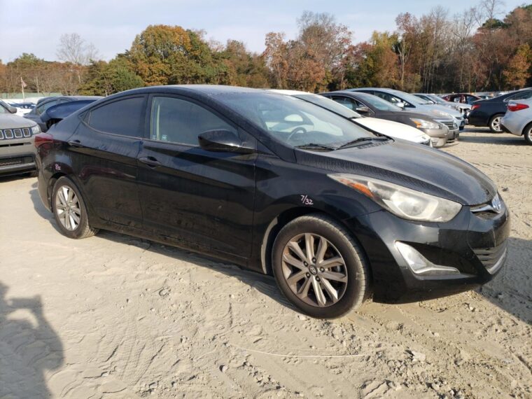 Автомобиль HYUNDAI ELANTRA SE 2015 | GrandCar