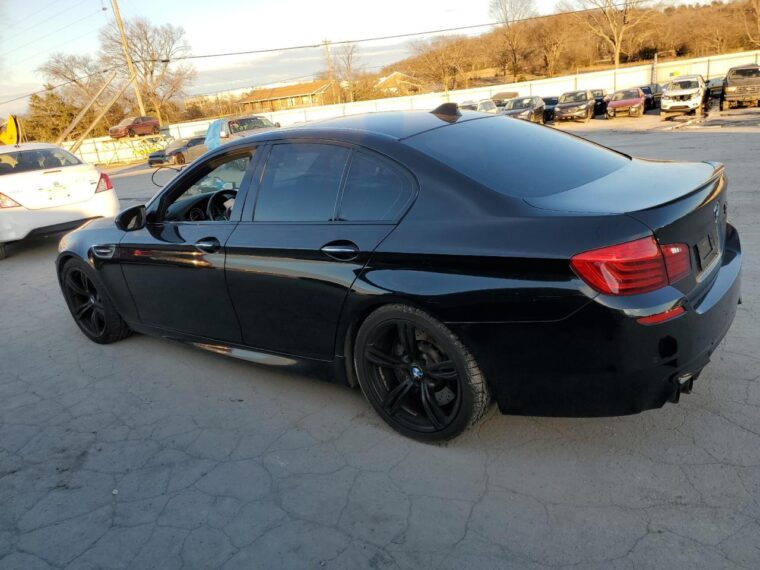 Автомобиль BMW M5 2016 | GrandCar