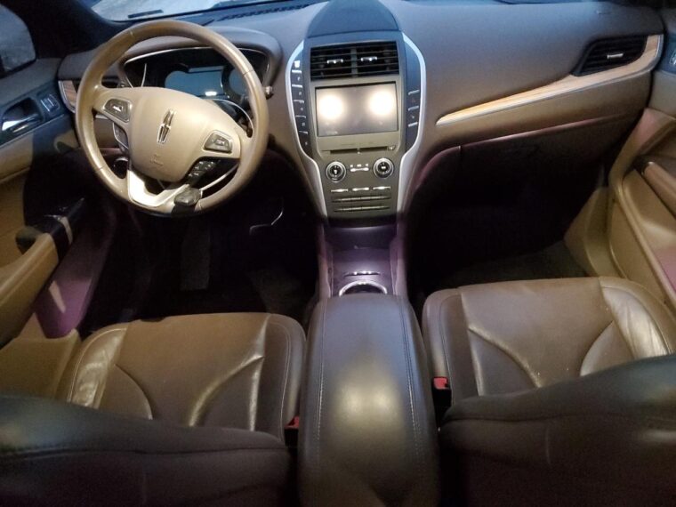 Автомобиль LINCOLN MKC 2015 | GrandCar