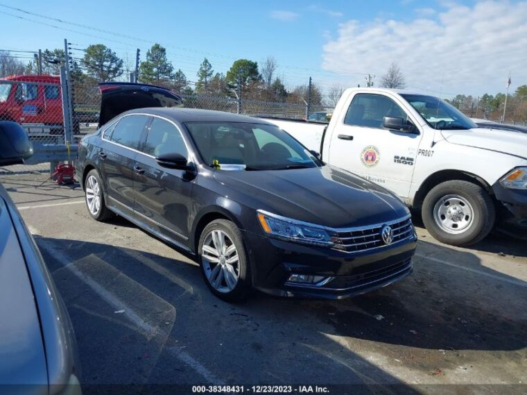 Автомобиль VOLKSWAGEN PASSAT 2.0T SEL PREMIUM 2018 | GrandCar