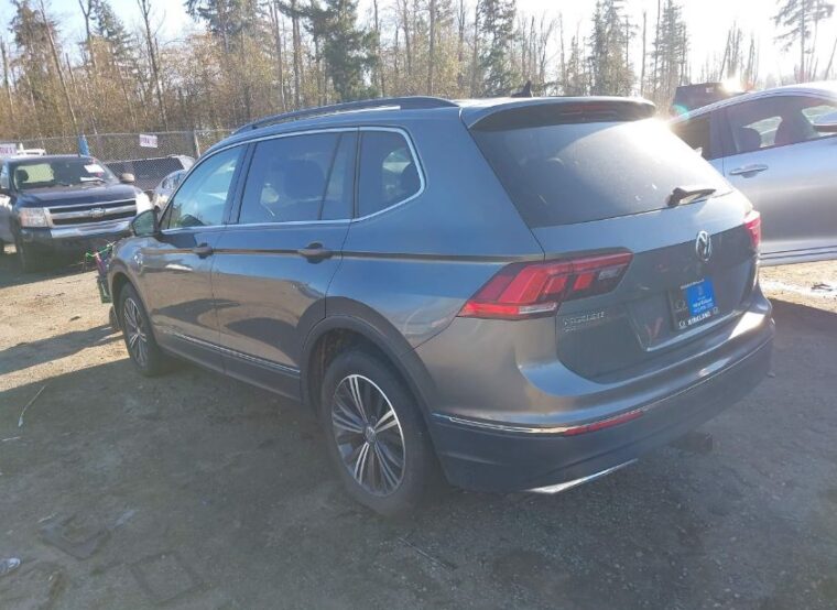 Автомобиль VOLKSWAGEN TIGUAN 2.0T SE 2018 | GrandCar