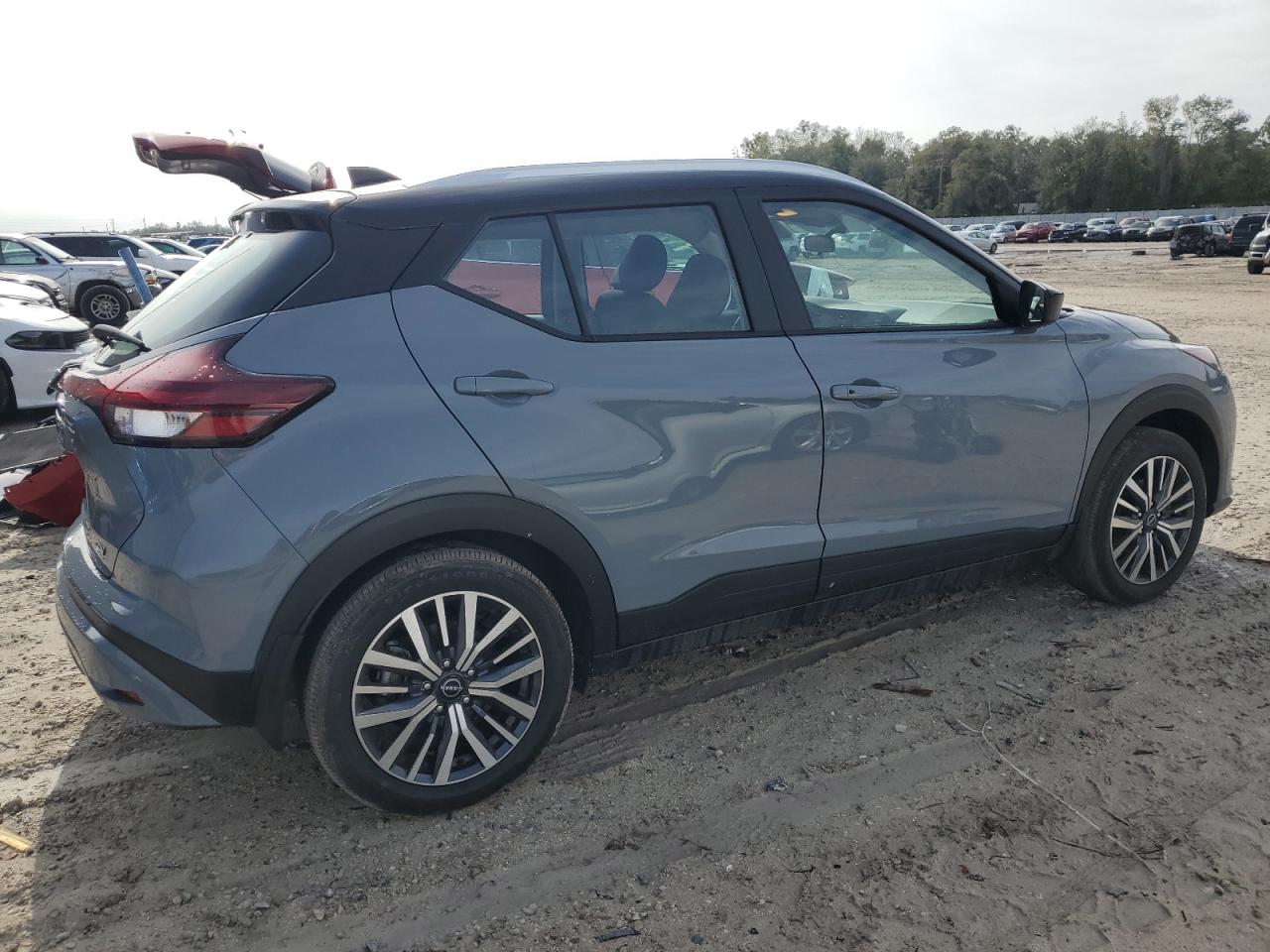 Автомобіль NISSAN KICKS SV 2023 | GrandCar Автомобіль NISSAN KICKS SV 2023 | GrandCar