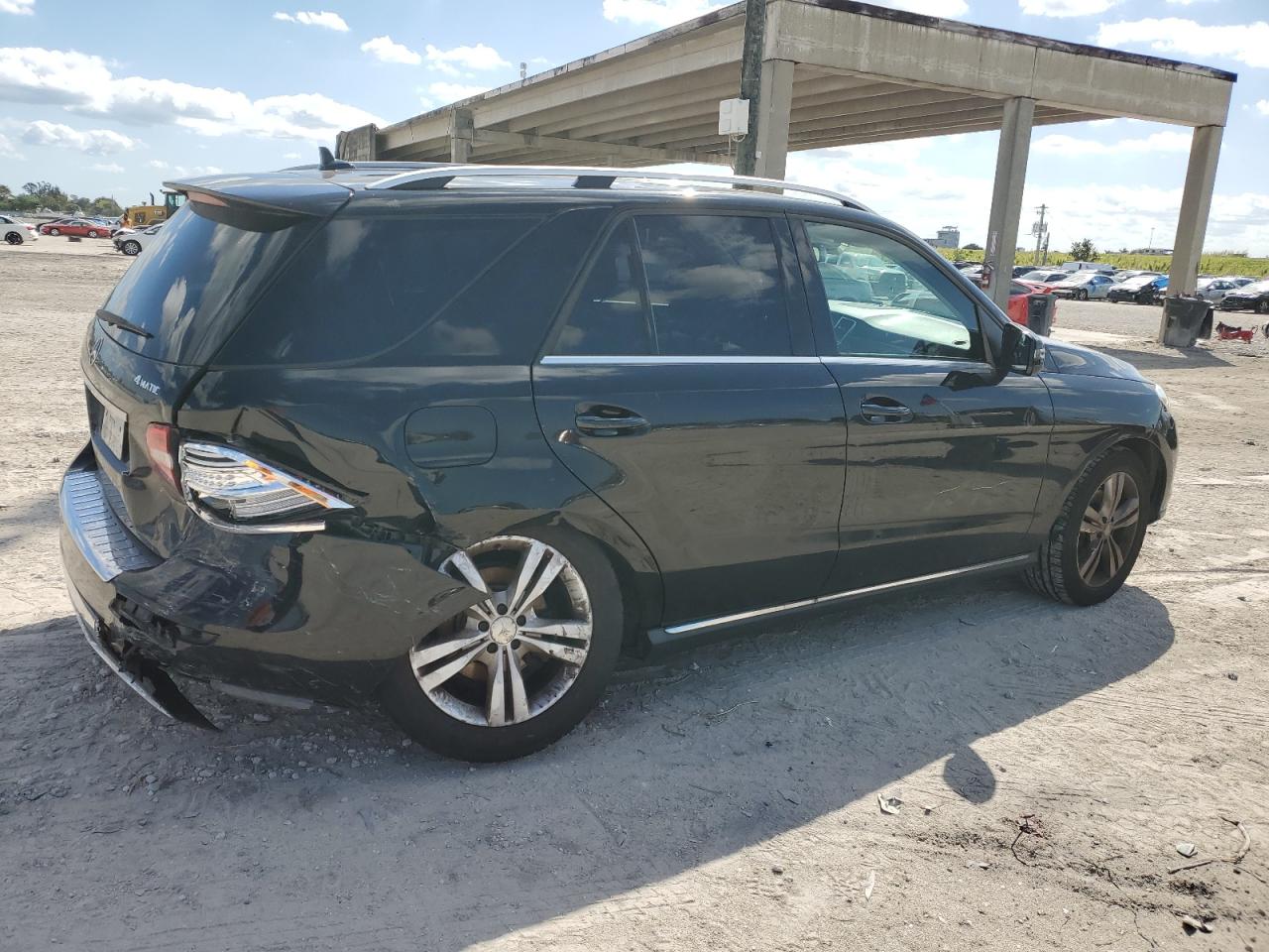 Автомобіль MERCEDES-BENZ ML 350 4MATIC 2014 | GrandCar Автомобіль MERCEDES-BENZ ML 350 4MATIC 2014 | GrandCar