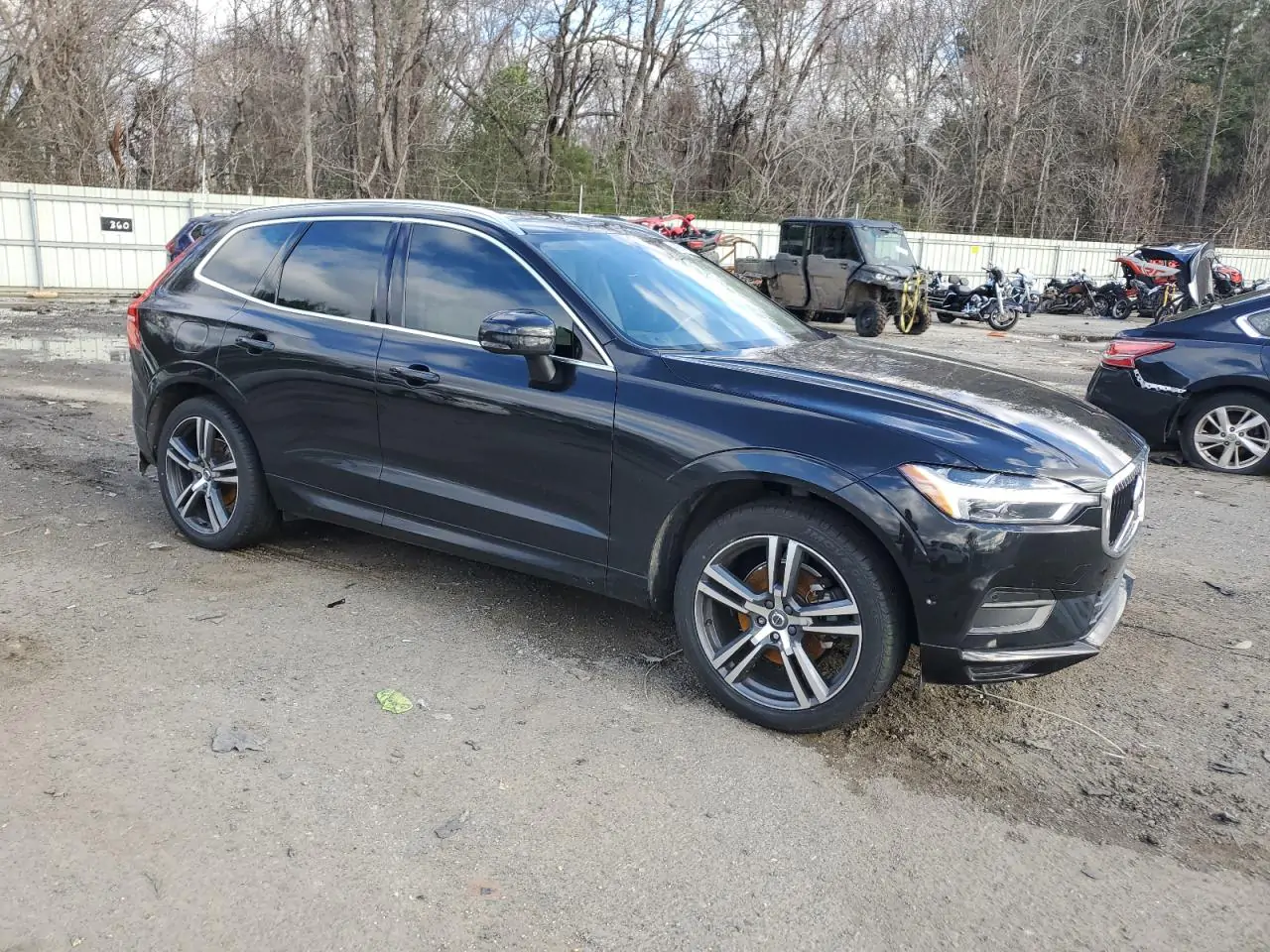 Автомобіль VOLVO XC60 T5 MOMENTUM 2019 | GrandCar Автомобіль VOLVO XC60 T5 MOMENTUM 2019 | GrandCar