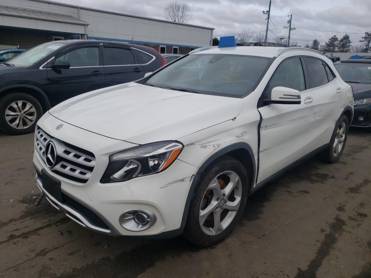 Автомобиль MERCEDES-BENZ GLA 250 4MATIC 2018 | GrandCar Автомобиль MERCEDES-BENZ GLA 250 4MATIC 2018 | GrandCar