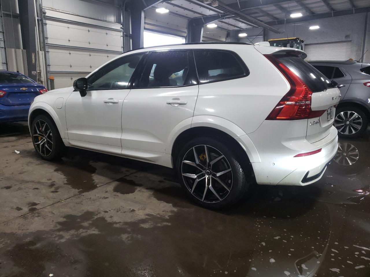 Автомобіль VOLVO XC60 T8 POLESTAR ENGINEERED 2022 | GrandCar Автомобіль VOLVO XC60 T8 POLESTAR ENGINEERED 2022 | GrandCar
