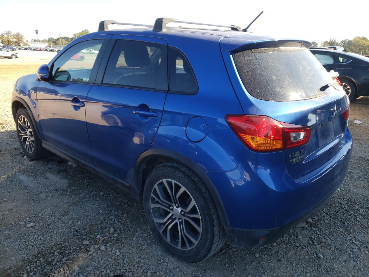 Автомобиль MITSUBISHI OUTLANDER SPORT ES 2016 | GrandCar Автомобиль MITSUBISHI OUTLANDER SPORT ES 2016 | GrandCar