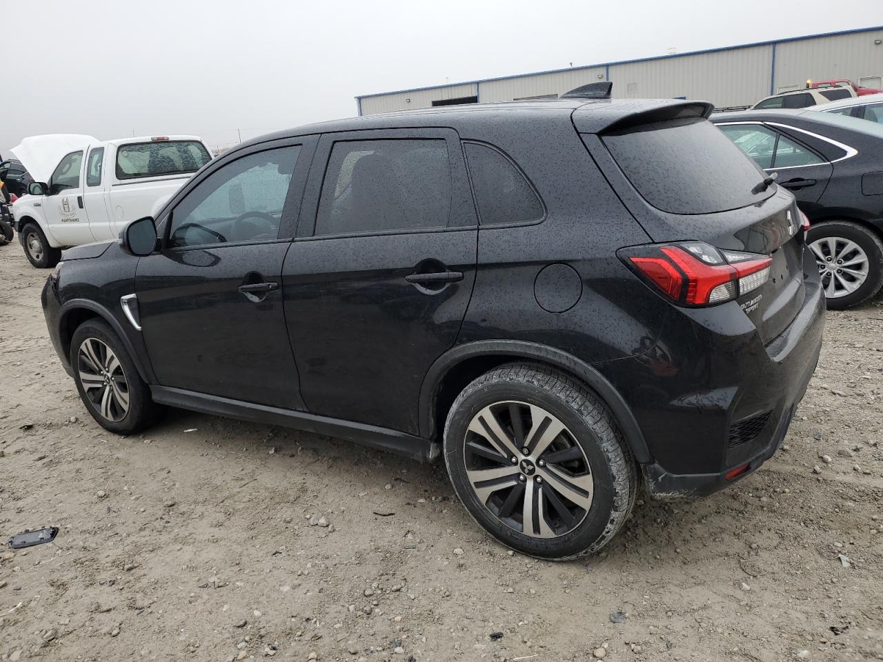 Автомобіль MITSUBISHI OUTLANDER SPORT SE 2020 | GrandCar Автомобіль MITSUBISHI OUTLANDER SPORT SE 2020 | GrandCar
