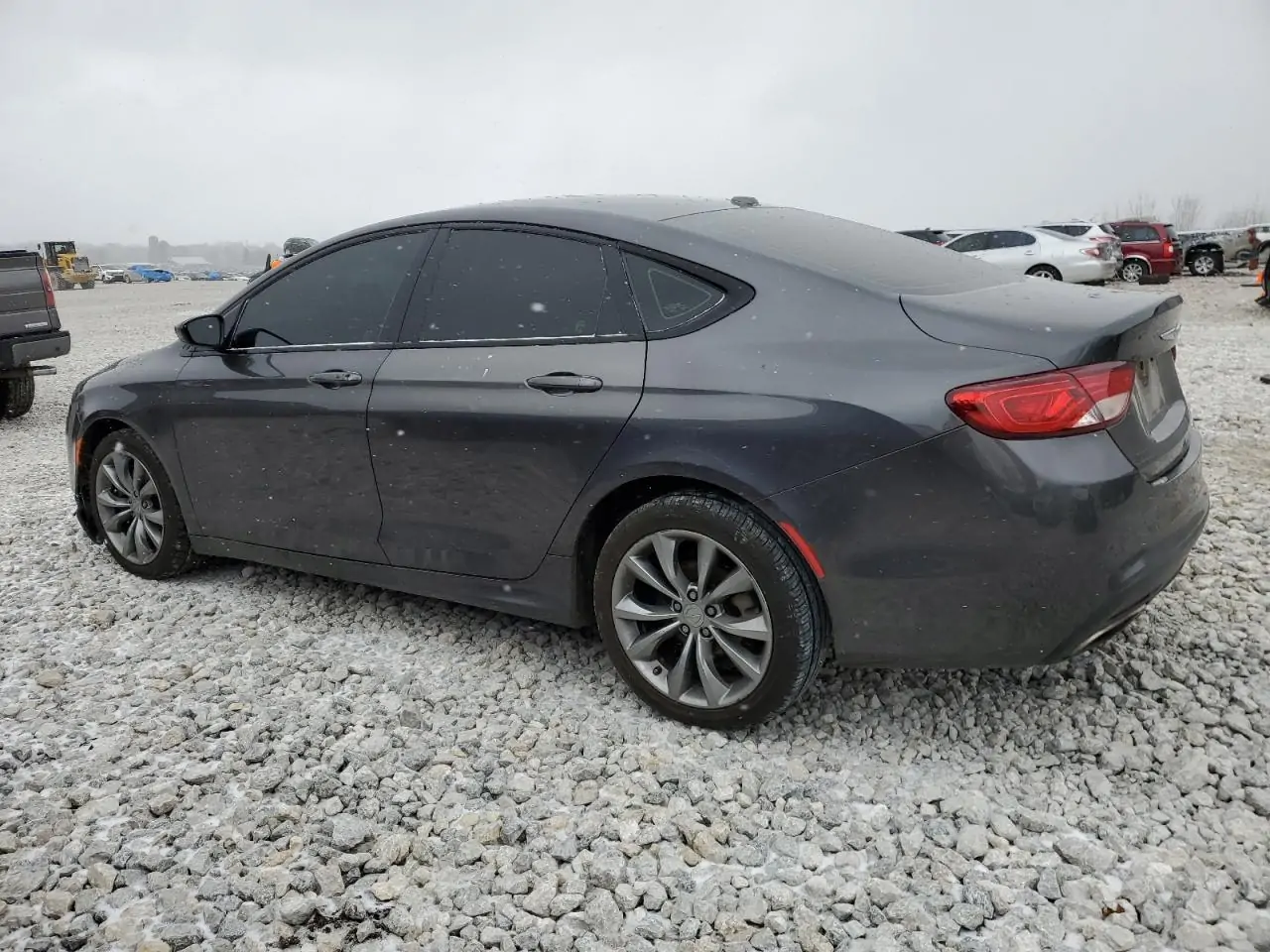 Автомобіль CHRYSLER 200 S 2015 | GrandCar Автомобіль CHRYSLER 200 S 2015 | GrandCar