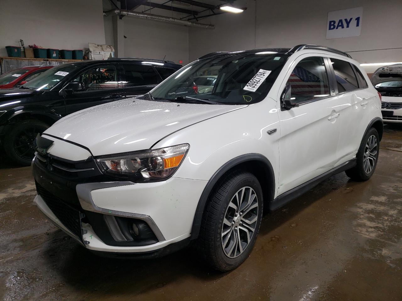 Автомобіль MITSUBISHI OUTLANDER SPORT SEL 2018 | GrandCar