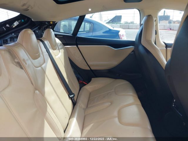 Автомобиль TESLA MODEL S 2013 | GrandCar Автомобиль TESLA MODEL S 2013 | GrandCar