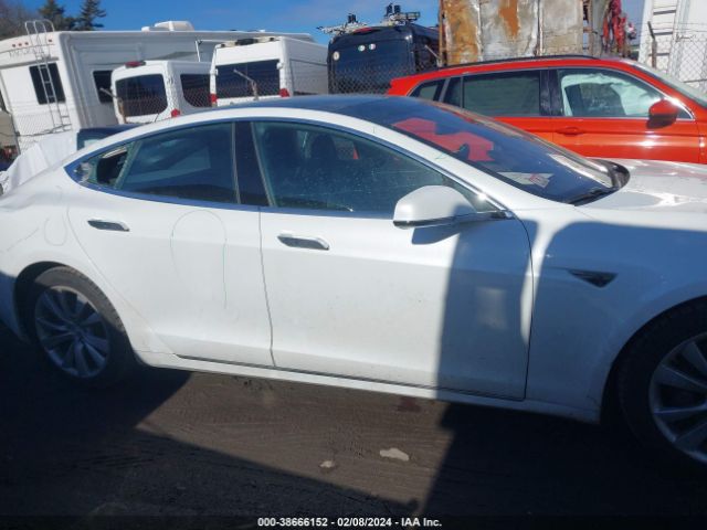 Автомобиль TESLA MODEL S 2016 | GrandCar Автомобиль TESLA MODEL S 2016 | GrandCar