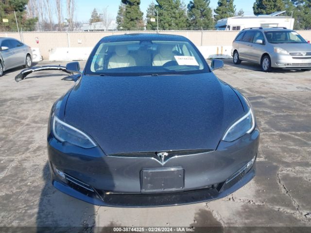 Автомобиль TESLA MODEL S 2018 | GrandCar Автомобиль TESLA MODEL S 2018 | GrandCar