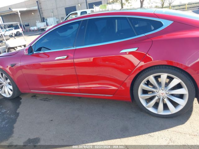 Автомобиль TESLA MODEL S 2017 | GrandCar Автомобиль TESLA MODEL S 2017 | GrandCar