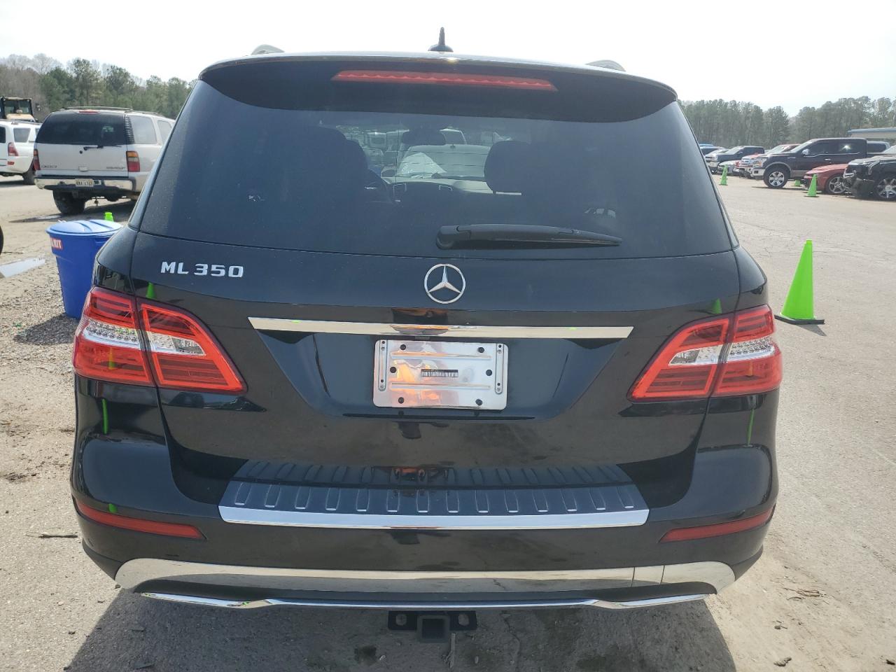 Автомобіль MERCEDES-BENZ ML 350 2015 | GrandCar Автомобіль MERCEDES-BENZ ML 350 2015 | GrandCar