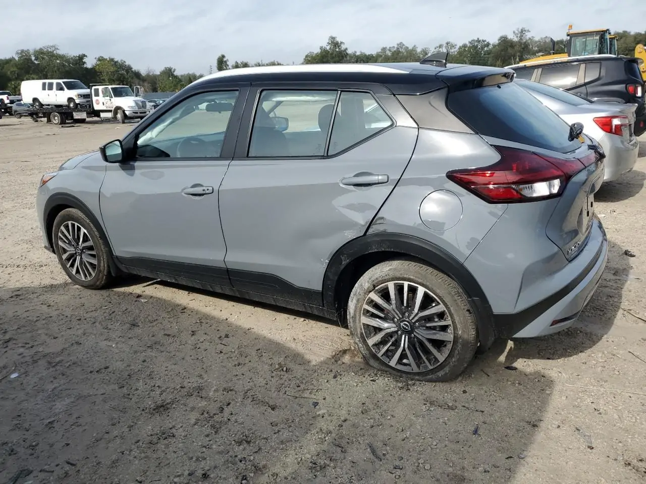 Автомобіль NISSAN KICKS SV 2023 | GrandCar Автомобіль NISSAN KICKS SV 2023 | GrandCar