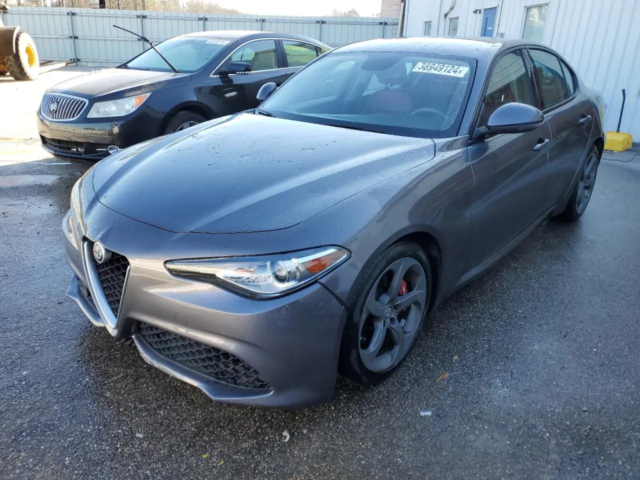Автомобіль ALFA ROMEO GIULIA 2018 | GrandCar