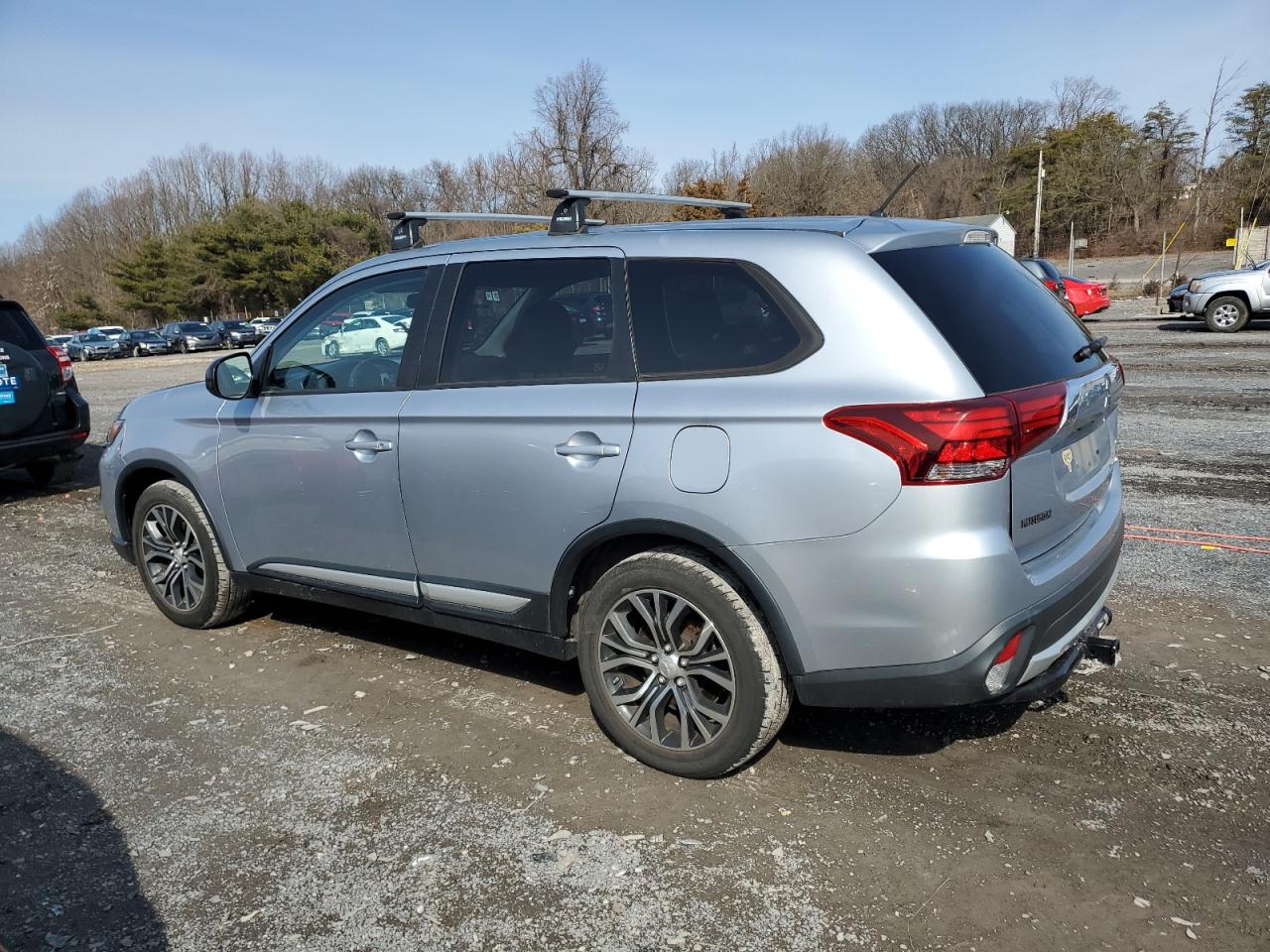 Автомобіль MITSUBISHI OUTLANDER SE 2016 | GrandCar Автомобіль MITSUBISHI OUTLANDER SE 2016 | GrandCar