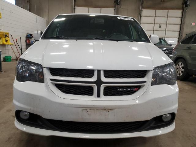 Автомобиль DODGE GRAND CARAVAN GT 2017 | GrandCar Автомобиль DODGE GRAND CARAVAN GT 2017 | GrandCar