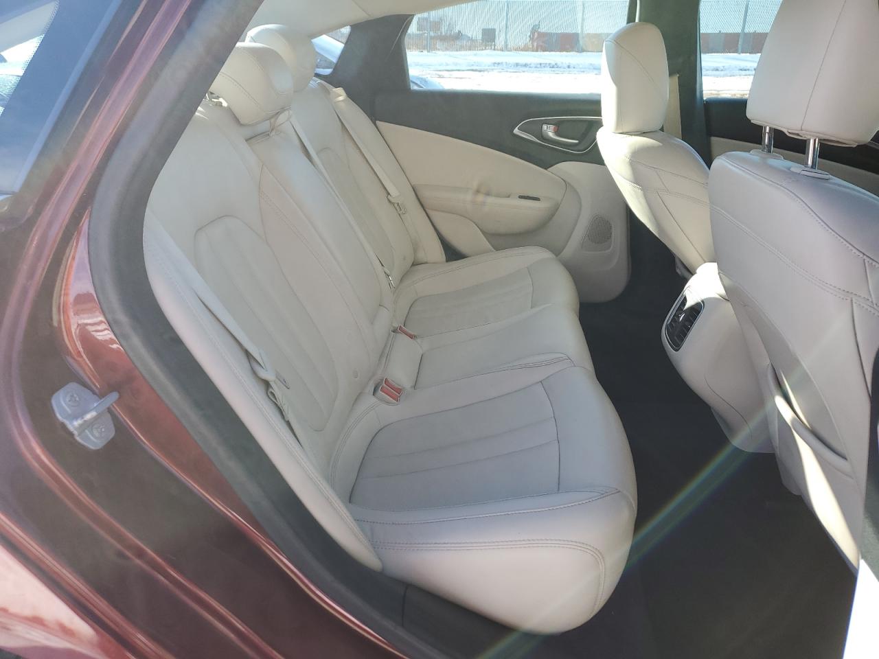 Автомобіль CHRYSLER 200 C 2015 | GrandCar Автомобіль CHRYSLER 200 C 2015 | GrandCar