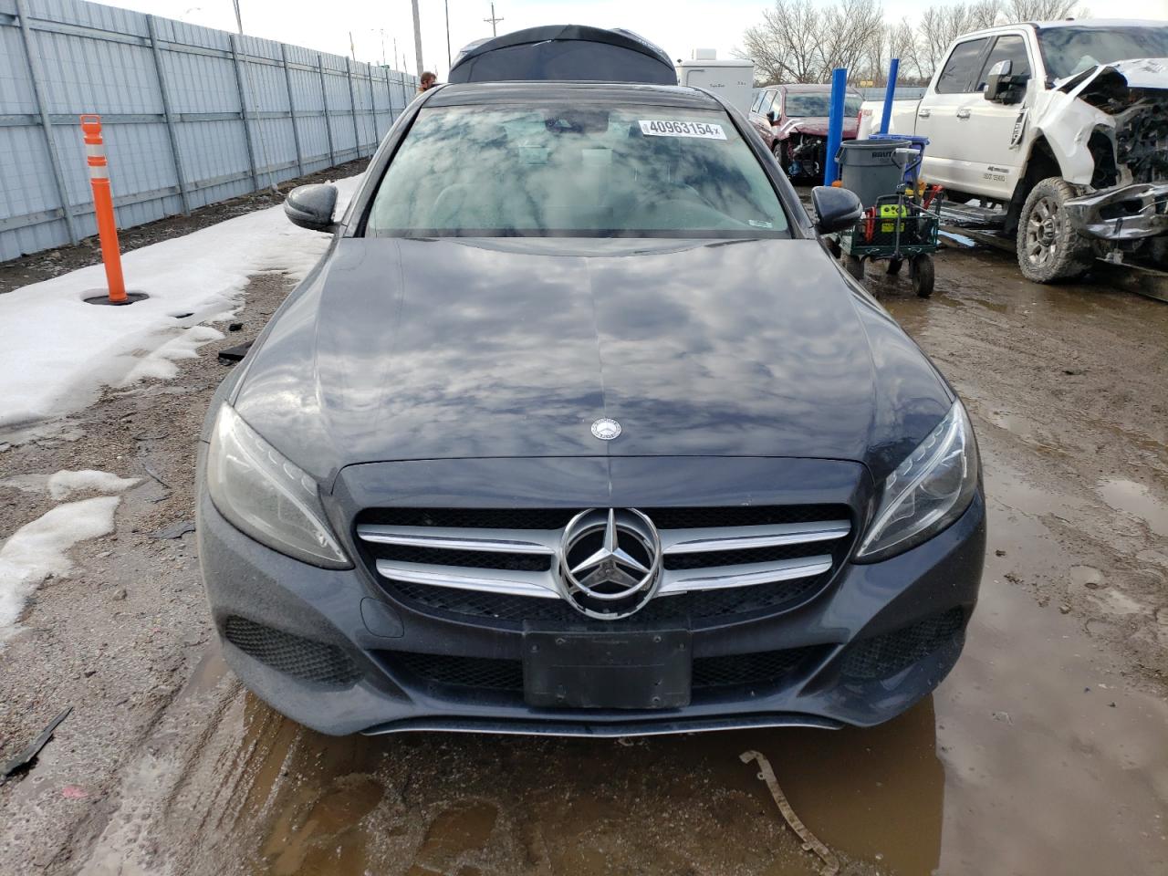 Автомобіль MERCEDES-BENZ C 300 4MATIC 2016 | GrandCar Автомобіль MERCEDES-BENZ C 300 4MATIC 2016 | GrandCar