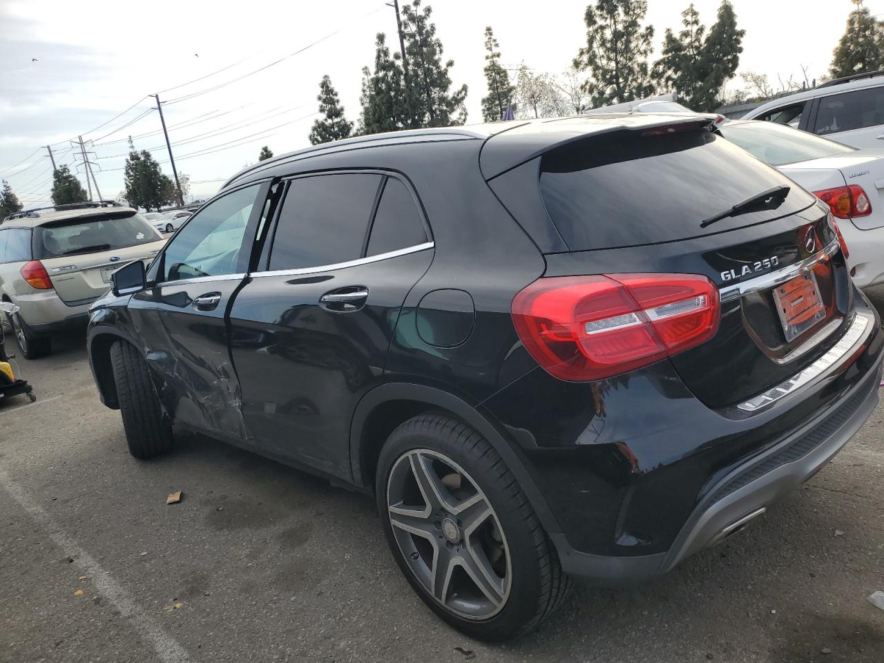 Автомобиль MERCEDES-BENZ GLA 250 2016 | GrandCar Автомобиль MERCEDES-BENZ GLA 250 2016 | GrandCar