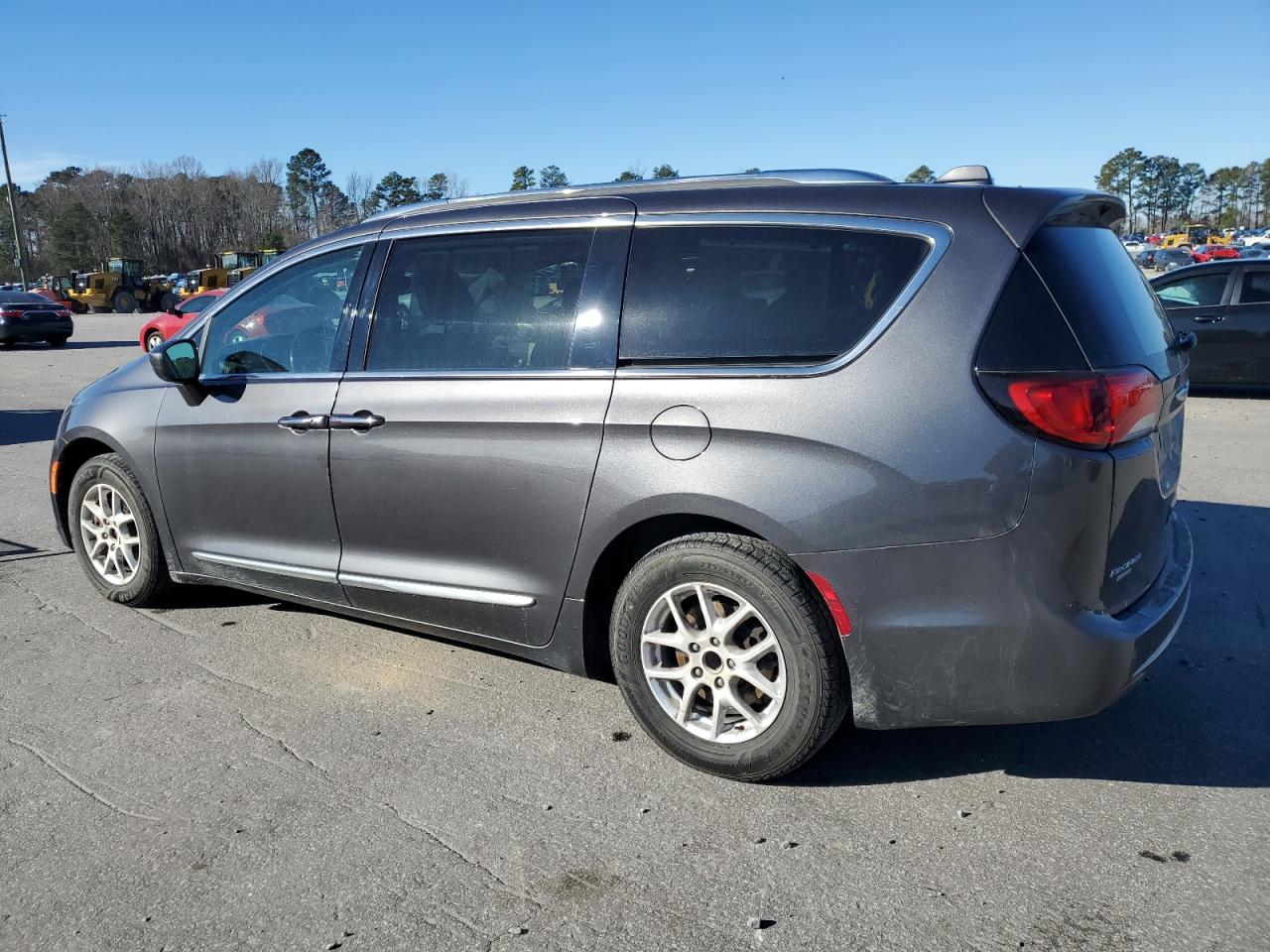 Автомобіль CHRYSLER PACIFICA TOURING L 2020 | GrandCar Автомобіль CHRYSLER PACIFICA TOURING L 2020 | GrandCar