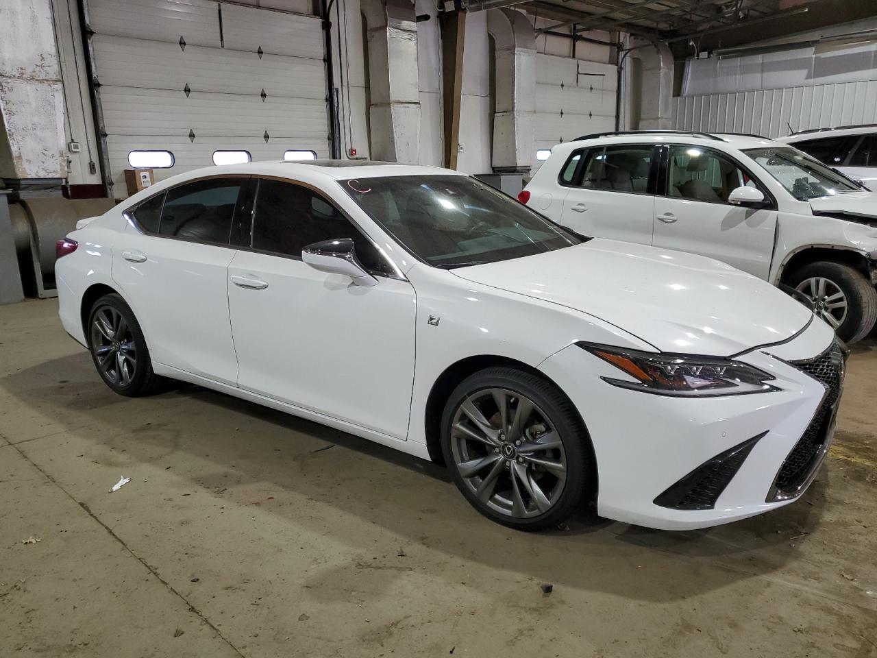 Автомобіль LEXUS ES 350 2019 | GrandCar