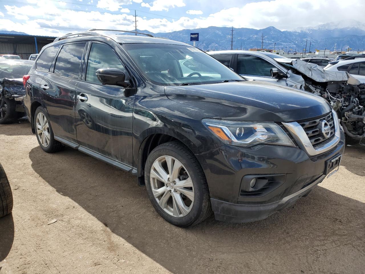 Автомобиль NISSAN PATHFINDER SL 2018 | GrandCar