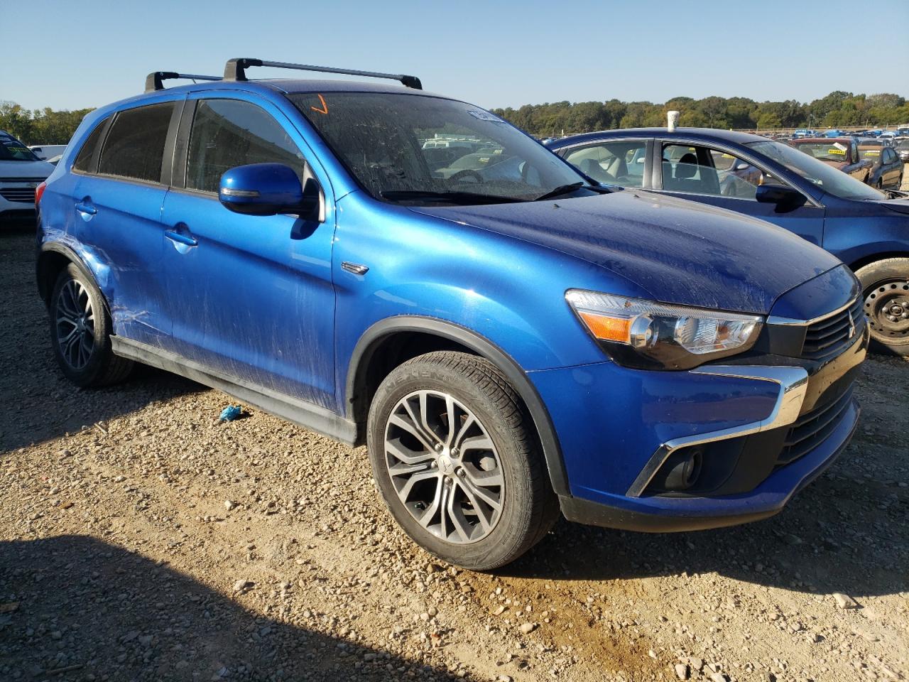 Автомобиль MITSUBISHI OUTLANDER SPORT ES 2016 | GrandCar Автомобиль MITSUBISHI OUTLANDER SPORT ES 2016 | GrandCar