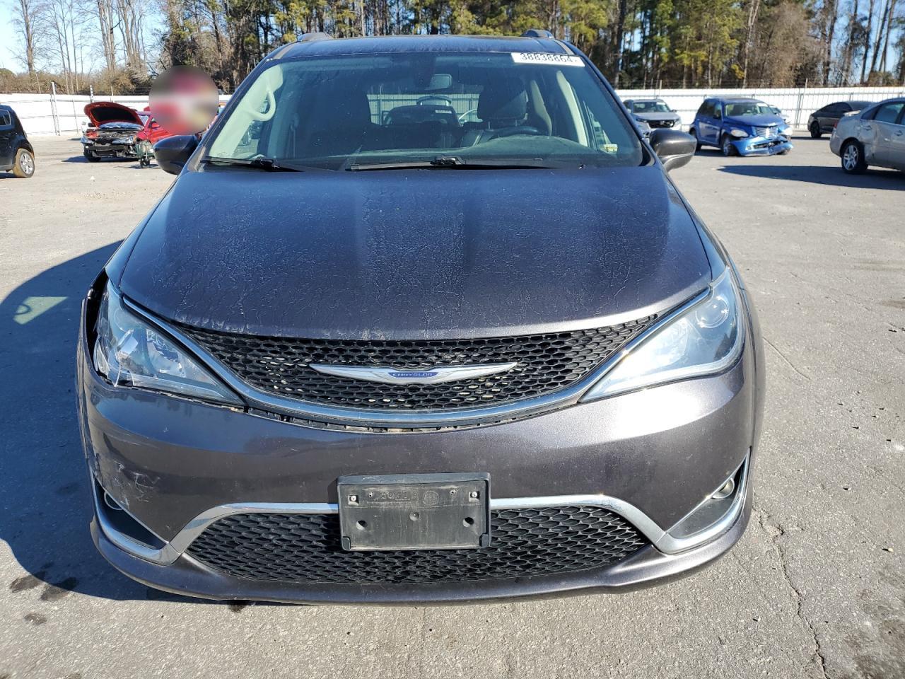 Автомобіль CHRYSLER PACIFICA TOURING L 2020 | GrandCar Автомобіль CHRYSLER PACIFICA TOURING L 2020 | GrandCar