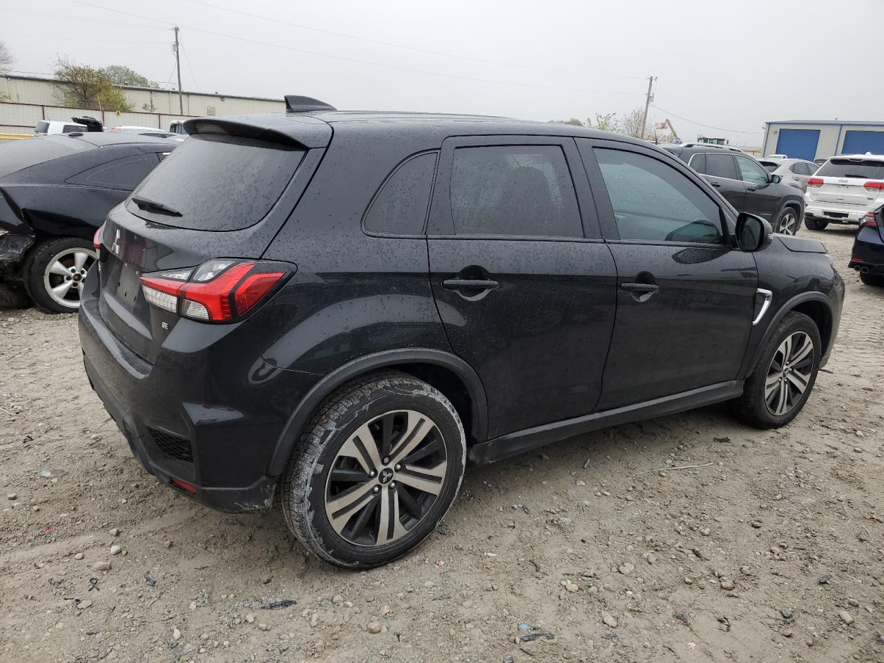 Автомобіль MITSUBISHI OUTLANDER SPORT SE 2020 | GrandCar Автомобіль MITSUBISHI OUTLANDER SPORT SE 2020 | GrandCar