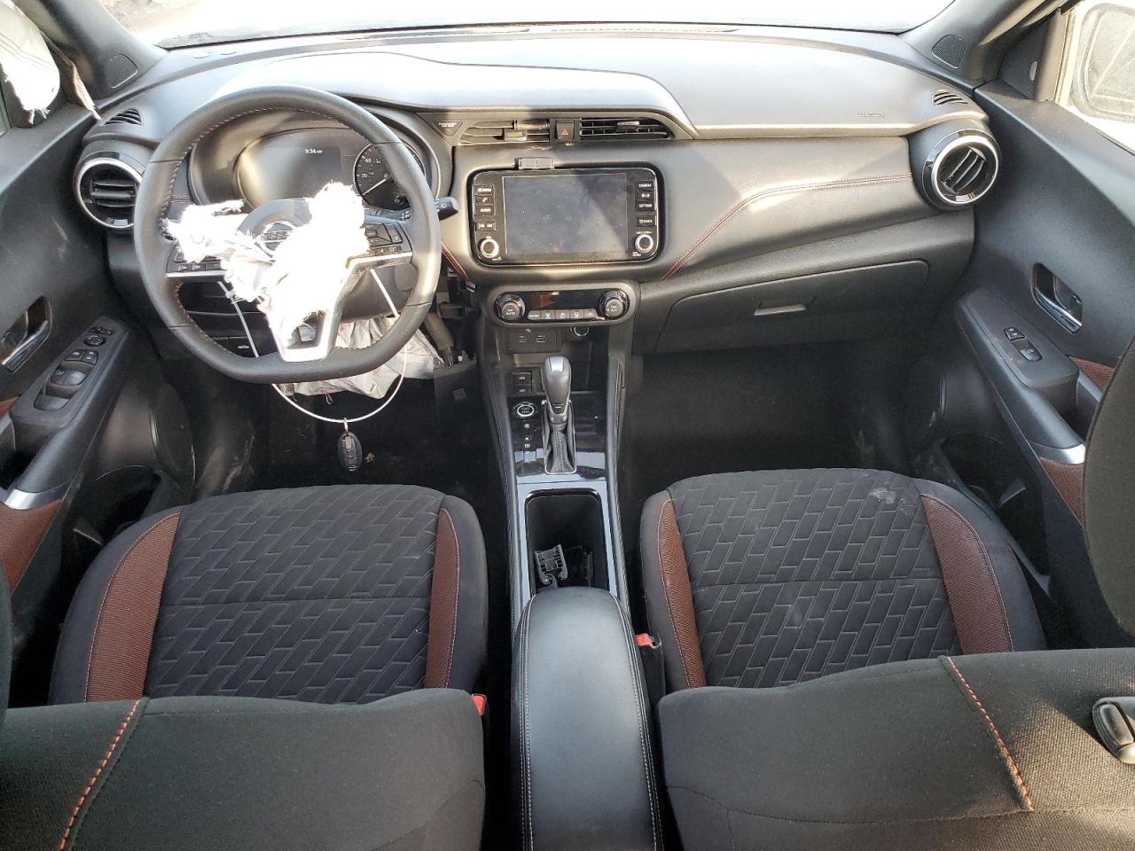 Автомобіль NISSAN KICKS SR 2021 | GrandCar Автомобіль NISSAN KICKS SR 2021 | GrandCar