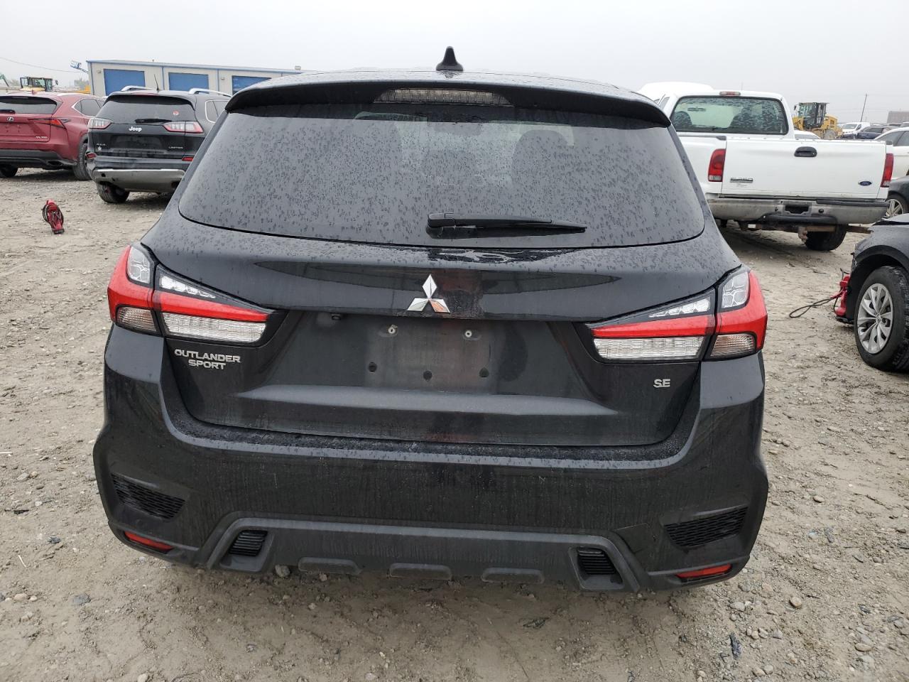 Автомобіль MITSUBISHI OUTLANDER SPORT SE 2020 | GrandCar Автомобіль MITSUBISHI OUTLANDER SPORT SE 2020 | GrandCar