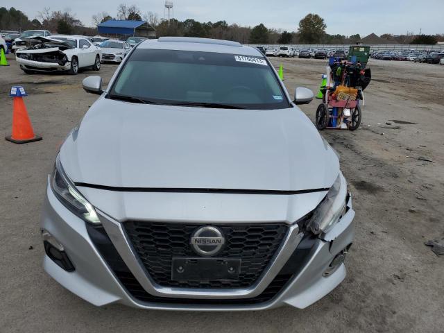 Автомобіль NISSAN ALTIMA PLATINUM 2019 | GrandCar Автомобіль NISSAN ALTIMA PLATINUM 2019 | GrandCar