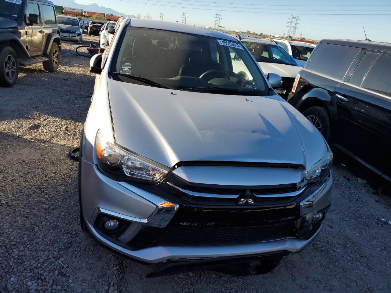 Автомобиль MITSUBISHI OUTLANDER SPORT ES 2018 | GrandCar Автомобиль MITSUBISHI OUTLANDER SPORT ES 2018 | GrandCar