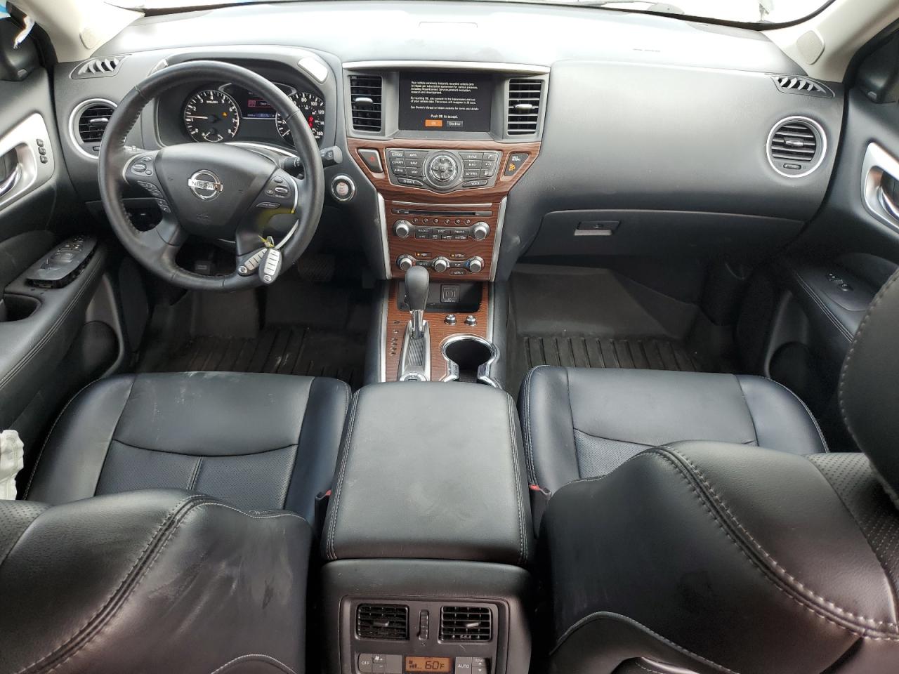 Автомобіль NISSAN PATHFINDER PLATINUM 2020 | GrandCar Автомобіль NISSAN PATHFINDER PLATINUM 2020 | GrandCar