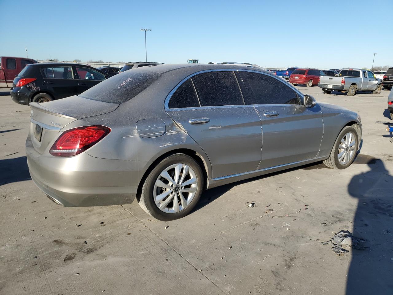 Автомобіль MERCEDES-BENZ C 300 4MATIC 2019 | GrandCar Автомобіль MERCEDES-BENZ C 300 4MATIC 2019 | GrandCar