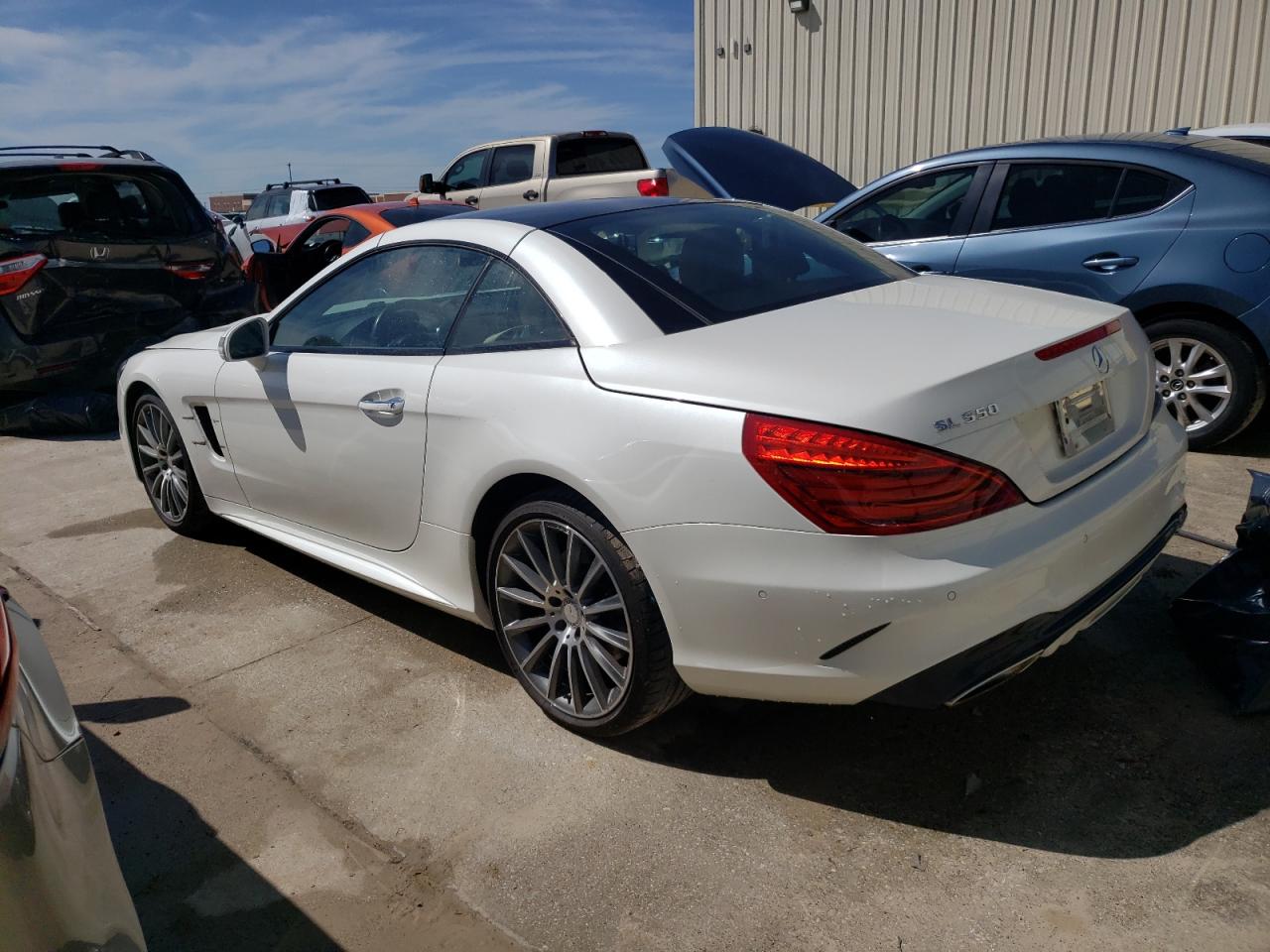 Автомобіль MERCEDES-BENZ SL 550 2017 | GrandCar Автомобіль MERCEDES-BENZ SL 550 2017 | GrandCar