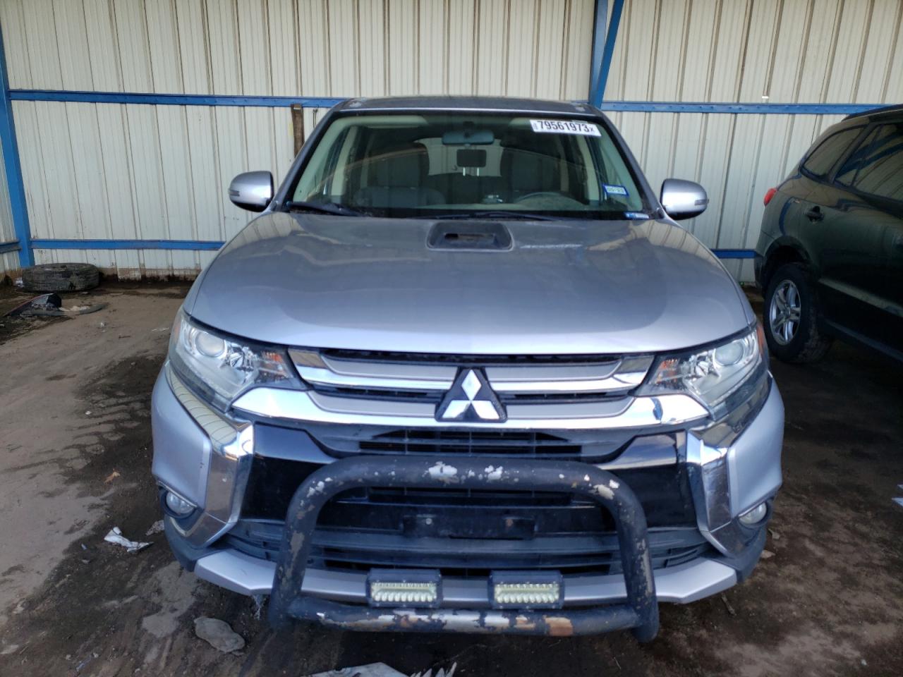Автомобиль MITSUBISHI OUTLANDER SE 2016 | GrandCar Автомобиль MITSUBISHI OUTLANDER SE 2016 | GrandCar