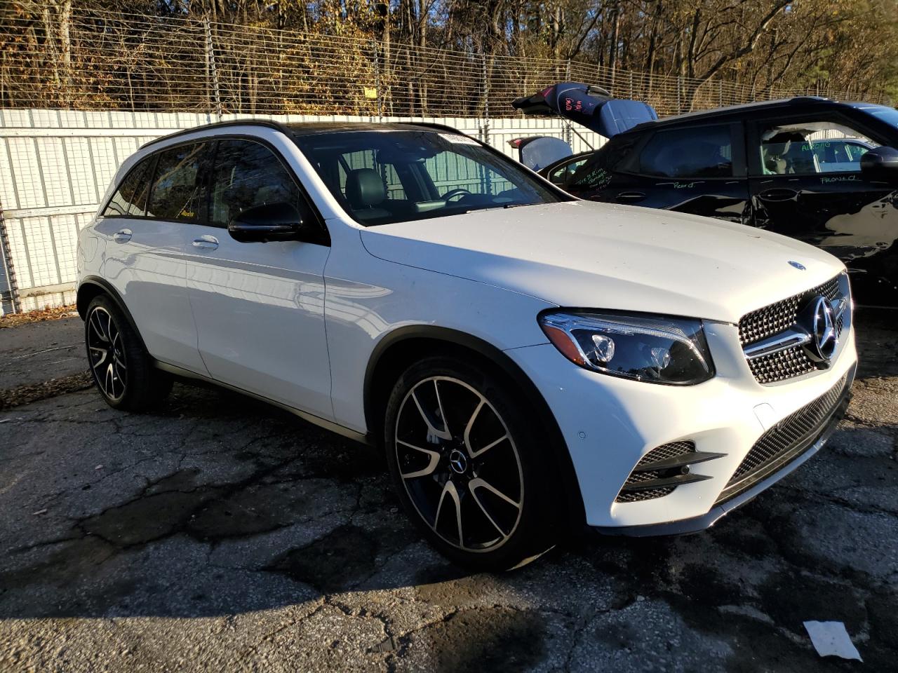 Автомобіль MERCEDES-BENZ GLC 43 4MATIC AMG 2018 | GrandCar Автомобіль MERCEDES-BENZ GLC 43 4MATIC AMG 2018 | GrandCar