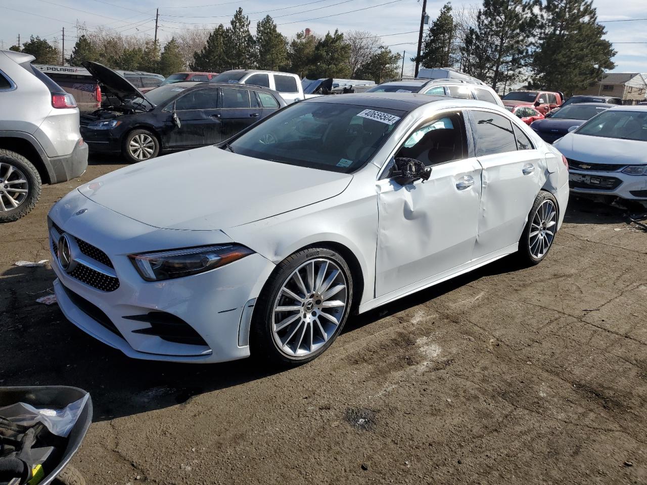 Автомобиль MERCEDES-BENZ A 220 4MATIC 2020 | GrandCar Автомобиль MERCEDES-BENZ A 220 4MATIC 2020 | GrandCar