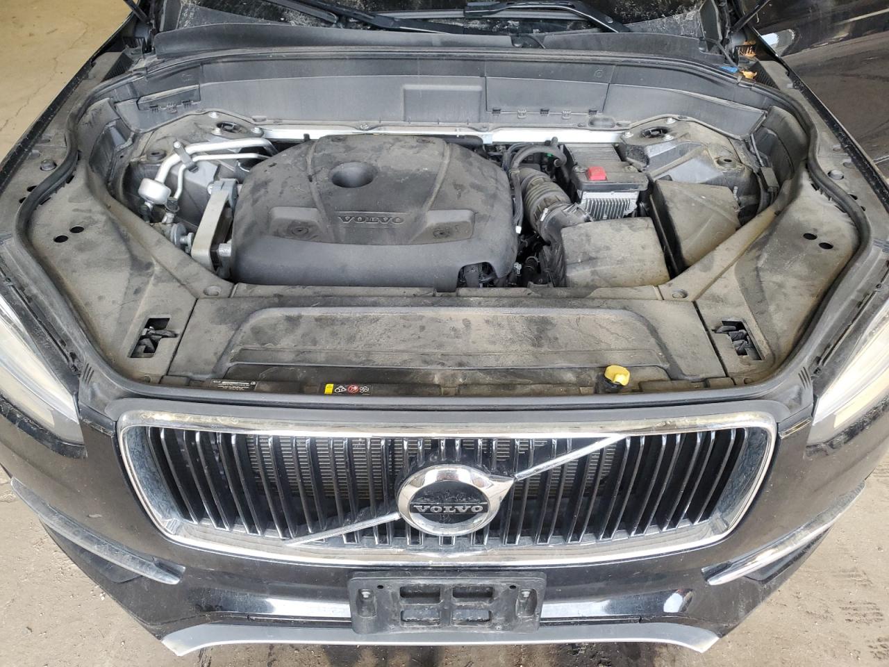 Автомобіль VOLVO XC90 T6 MOMENTUM 2019 | GrandCar Автомобіль VOLVO XC90 T6 MOMENTUM 2019 | GrandCar