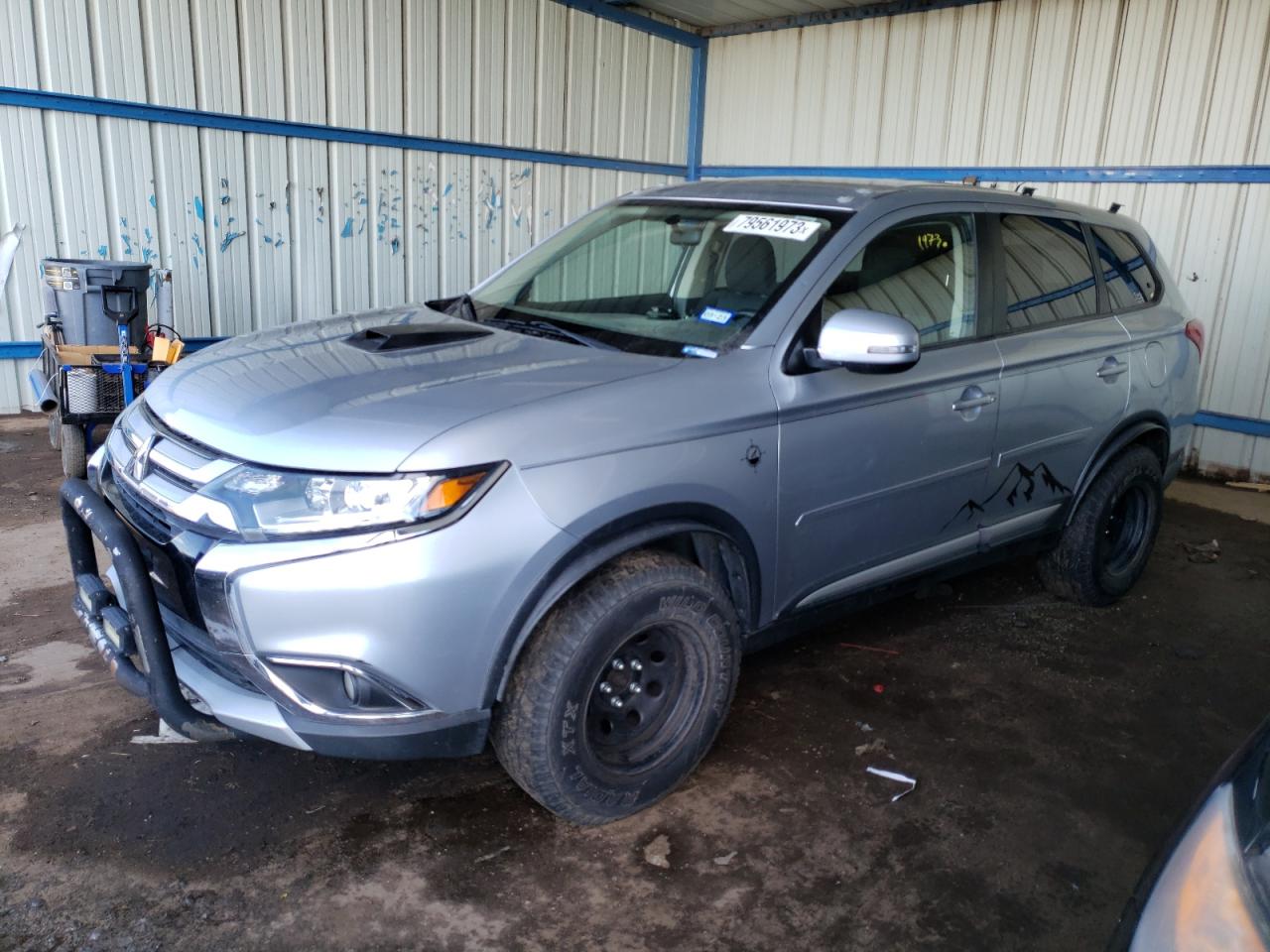 Автомобиль MITSUBISHI OUTLANDER SE 2016 | GrandCar